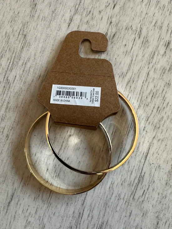 1st & Gorgeous Carolee NY Gold Tone and Black Bangle Bracelet Set NWT - Picture 3 of 4